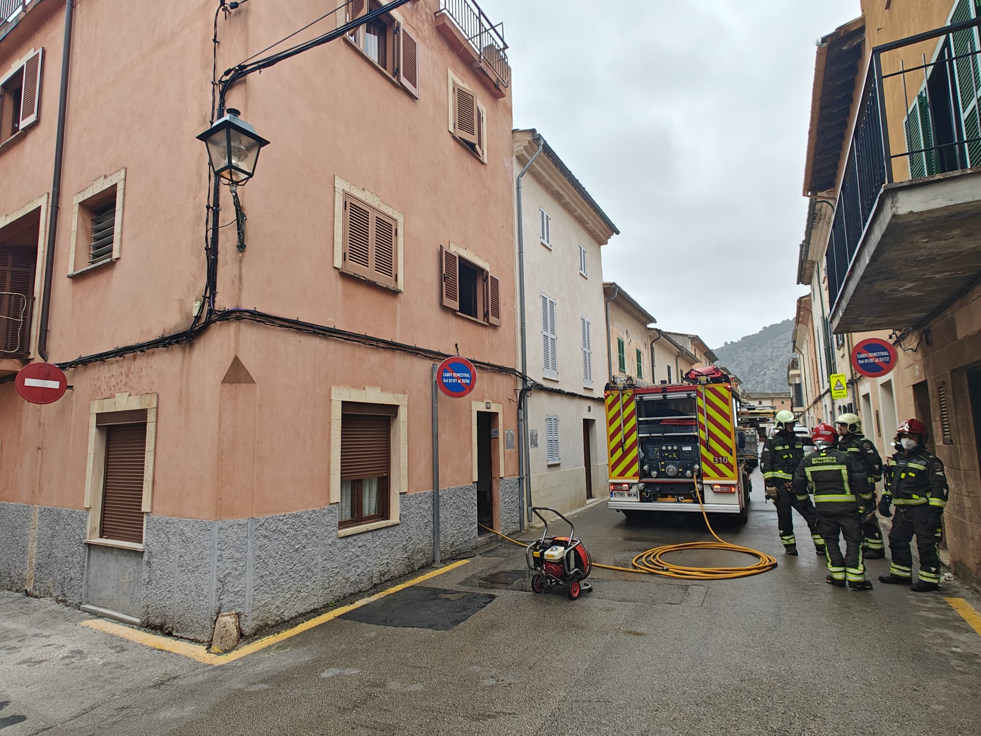 incendi cuina barri camp pollença