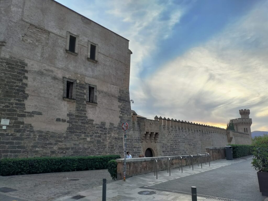 Foto de JMO per a Punt informatiu