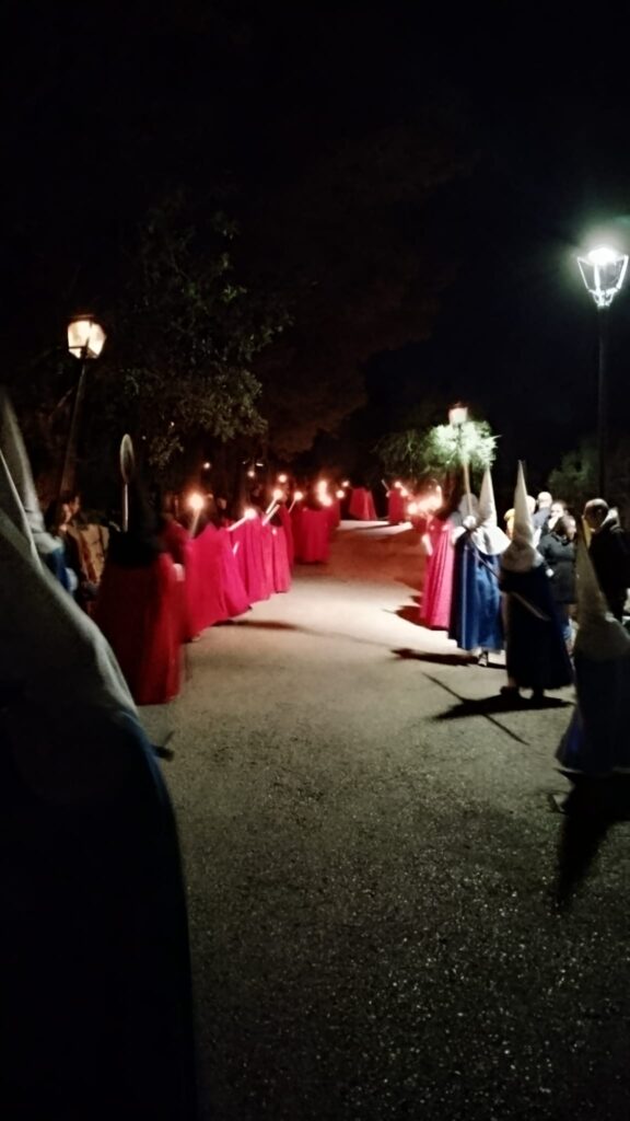 Pujant al Calvari. Dijous Sant. Foto: Pere Llobera per a Punt informatiu