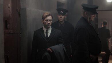 fotograma de dos fiscales