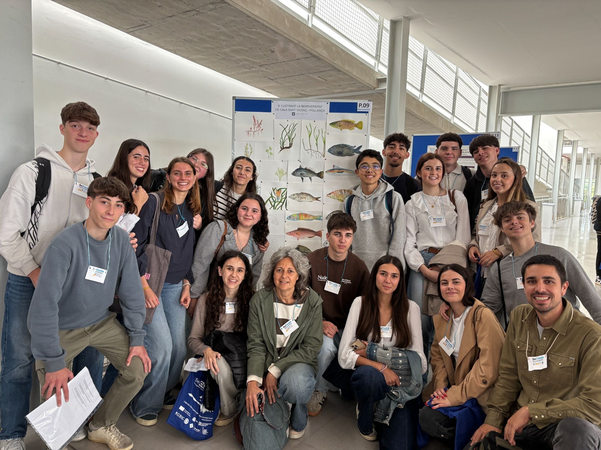 Alumnat de 1r de batxillerat de tècniques experimentals al congrés SeCosta